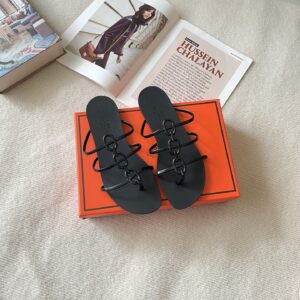 Hermes Slippers – 5 Colors