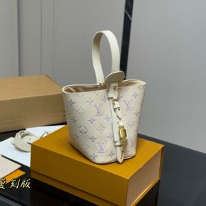 Louis Vuitton second-hand bag