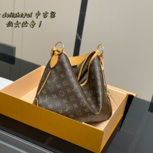 Louis Vuitton shopping bag