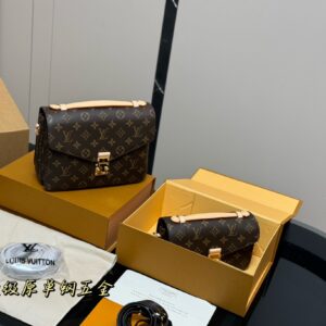 Louis Vuitton messenger bag