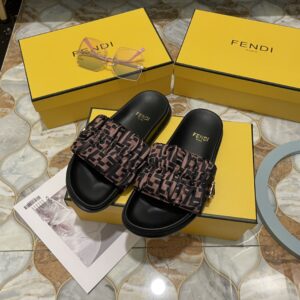 Fendi Slipper